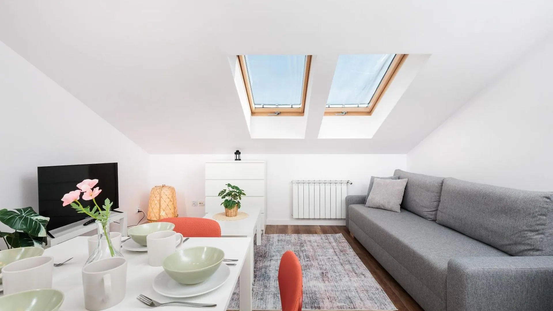 Krakow Trailside Apartments - By Upstairs